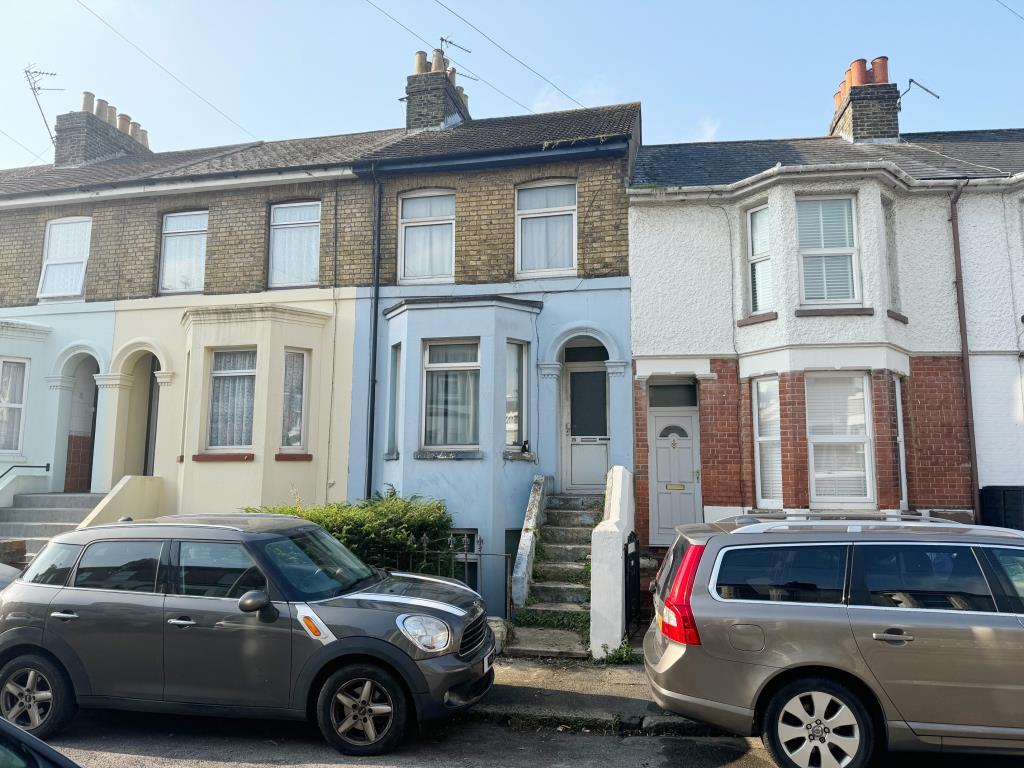 Lot: 1 - TERRACE HOUSE FOR IMPROVEMENT - Front Elevation